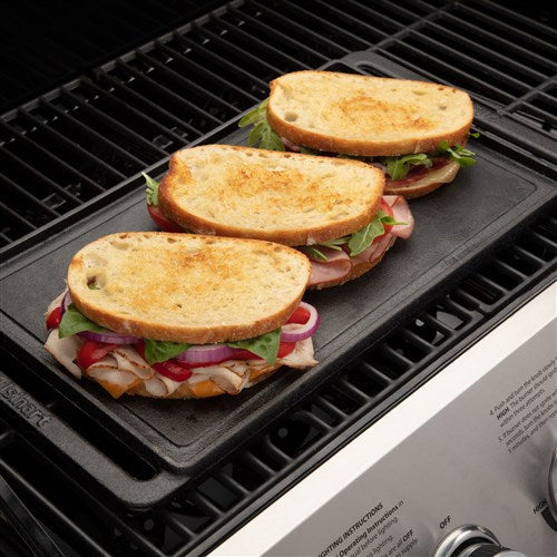 Cuisinart Grill - Reversible Cast Iron Griddle Plate, 2-in-1 Design - Cast Iron-United Backyard