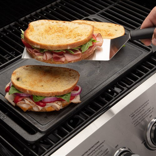 Cuisinart Grill - Reversible Cast Iron Griddle Plate, 2-in-1 Design - Cast Iron-United Backyard
