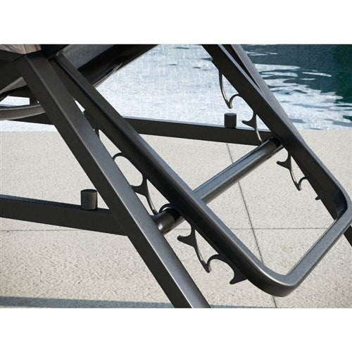 Hanover - Seaside Alum Chaise Lounge with Fauxwood Arms - Grey/Wood-United Backyard